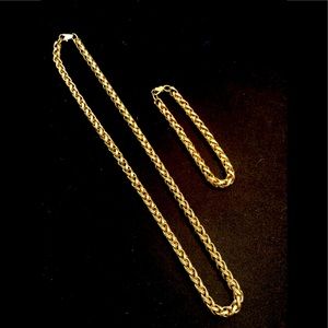 18 in braided rope neckless and 7.5 bracelet Italy